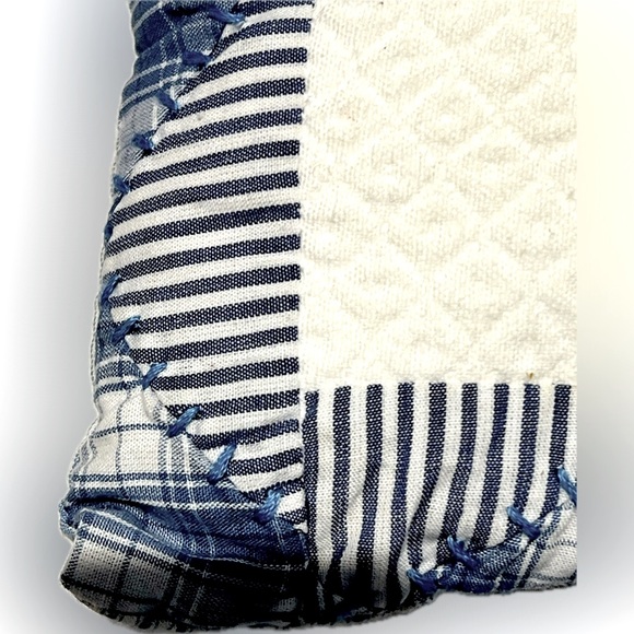 NWT Gap Kids decorative pillow,patchwork detail, unisex, stitched bird pattern - Picture 5 of 7